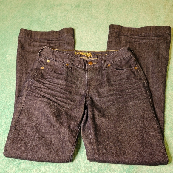 Express Fit and flare Dark wash Jeans Size 6 - Picture 4 of 8
